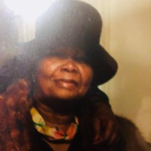 Meet your Posher, Sylvia